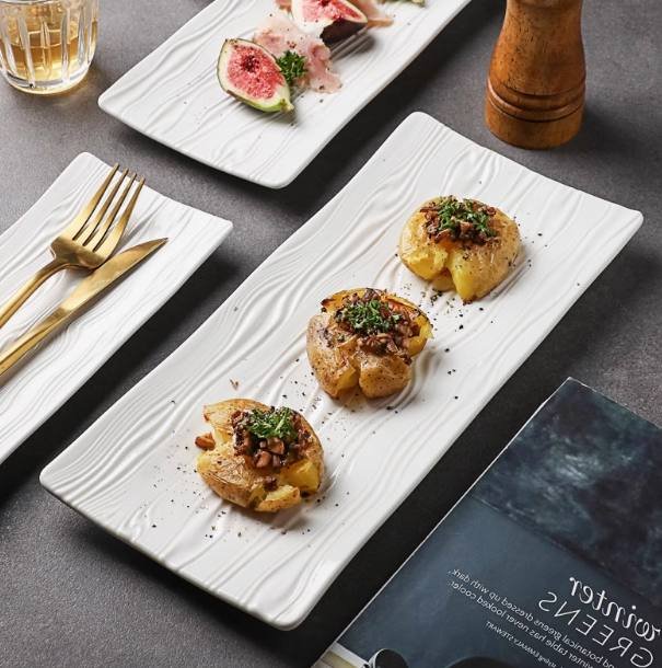 Kitchen Plus Nordic Style Ceramic Serving Tray Sushi Plate Fish Plate KP877