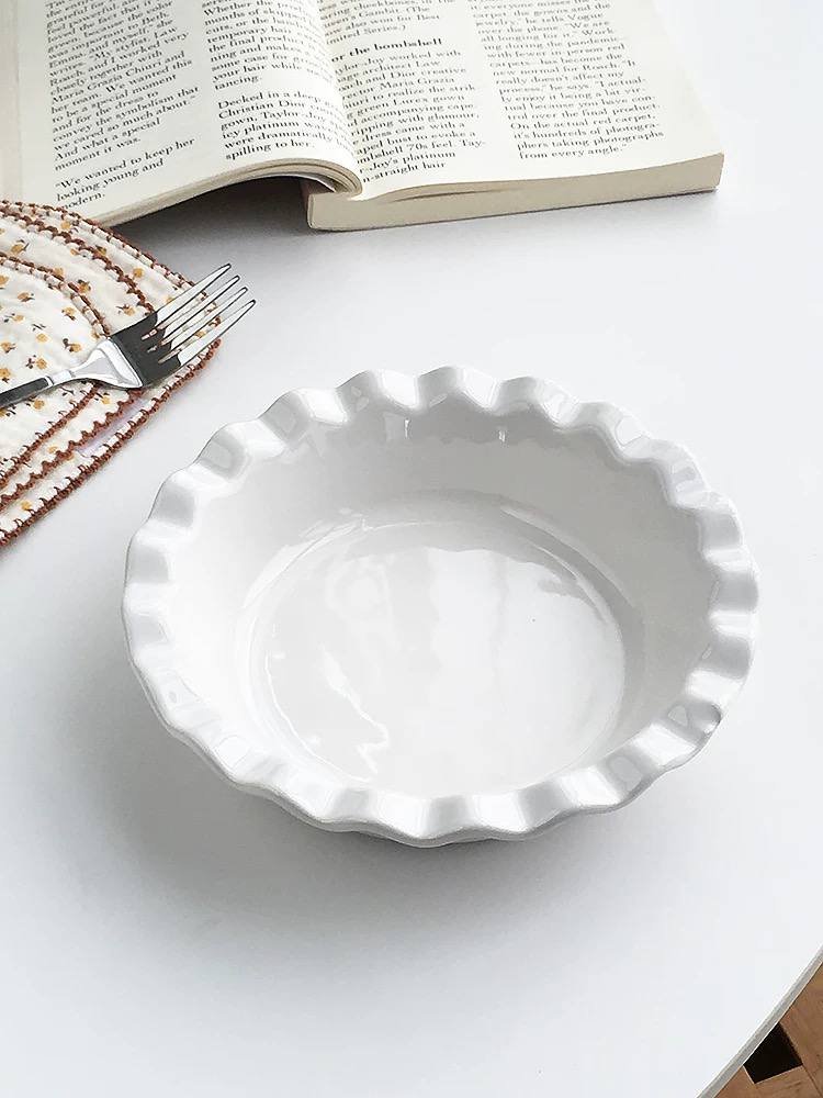 Kitchen Plus 7 inch White Round Porcelain Scallop Pie Plate Baking Tray KP848 - Image 3