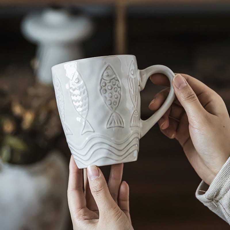 Kitchen Plus Vintage Rustic Stoneware Ceramic Fish Design Coffee Mug KP859 - Image 3