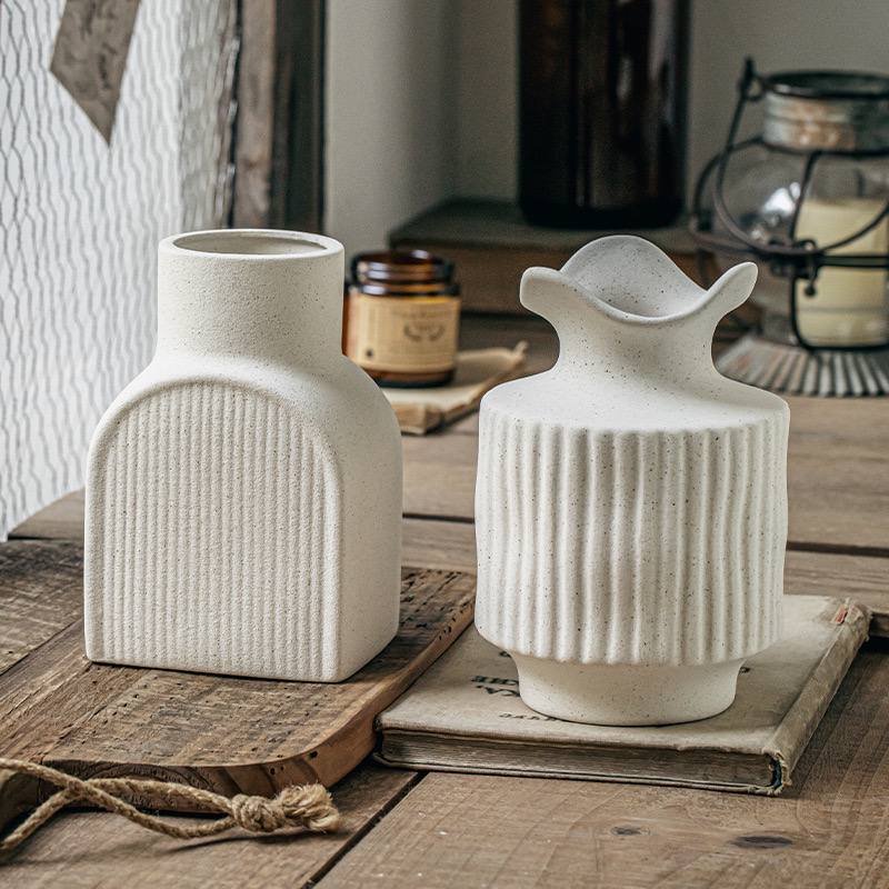 Kitchen Plus European Style Unglazed Ceramic Vase Simple Home Flower Arrangement Pot KP820 - Image 3