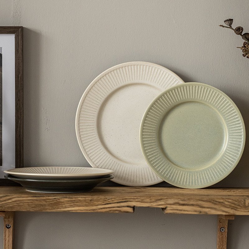 Kitchen Plus 8. inch Embossed Pattern Ceramic Large Round Flat Dinner Plate KP521