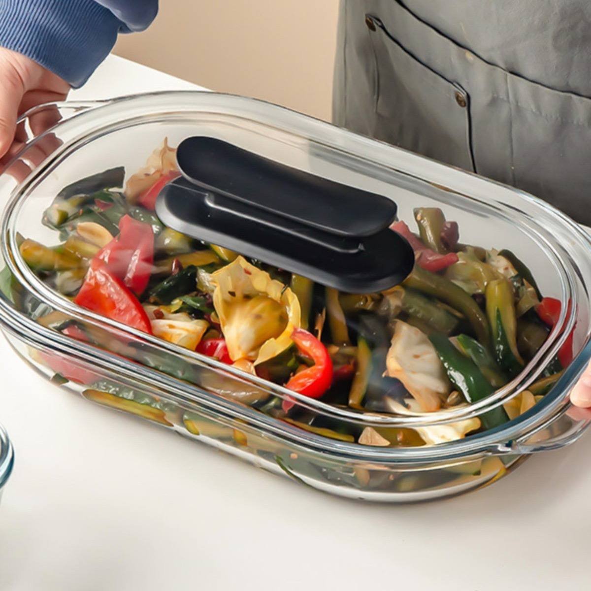 Kitchen Plus 3 Liter Glass Casserole Dish With Glass Lid Easy Grip Handle Oval Oven Safe Bakeware KP376 - Image 3
